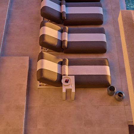 Helius Villas อลิกิ ภายนอก รูปภาพ
