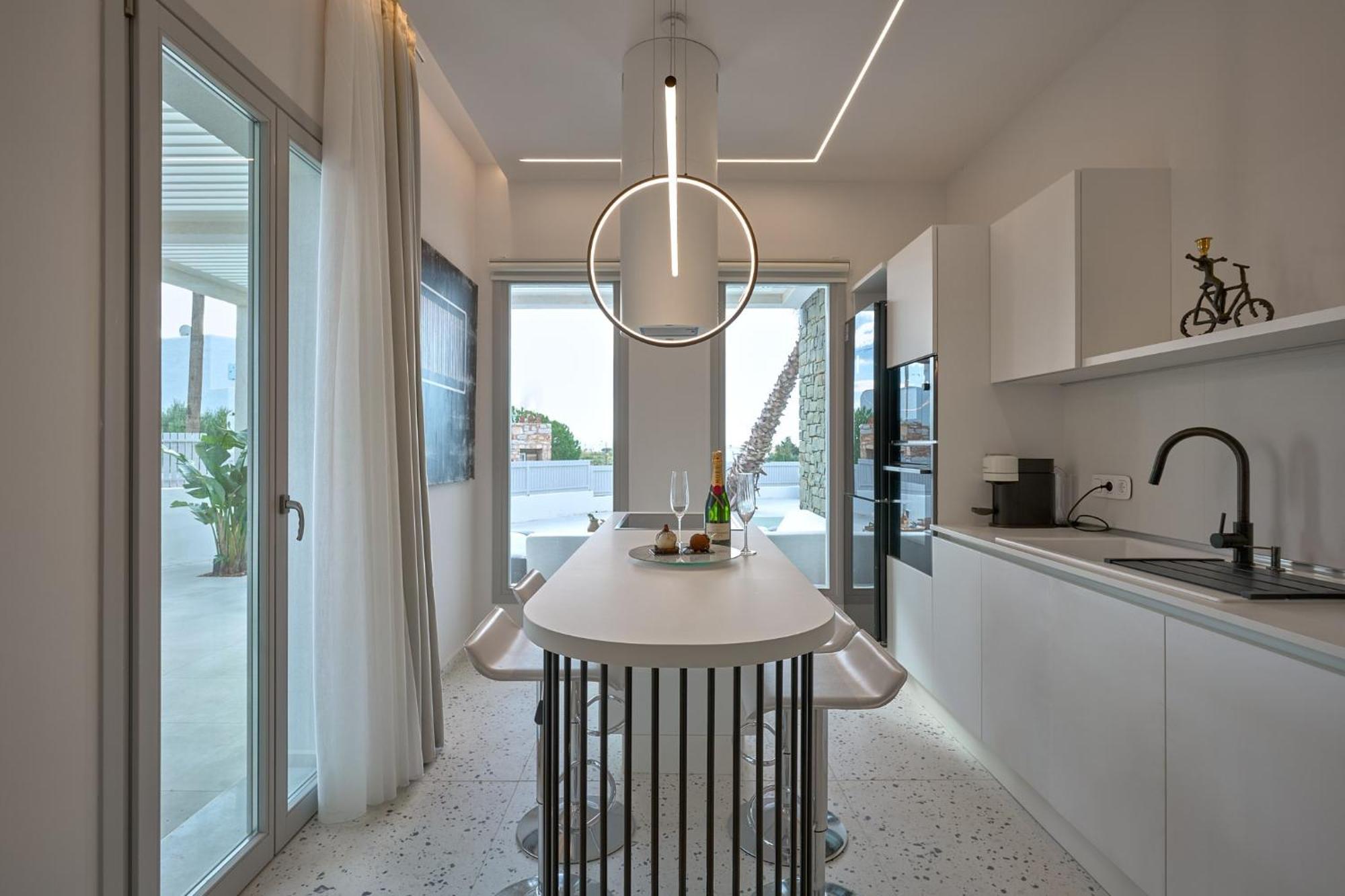 Helius Villas อลิกิ ภายนอก รูปภาพ