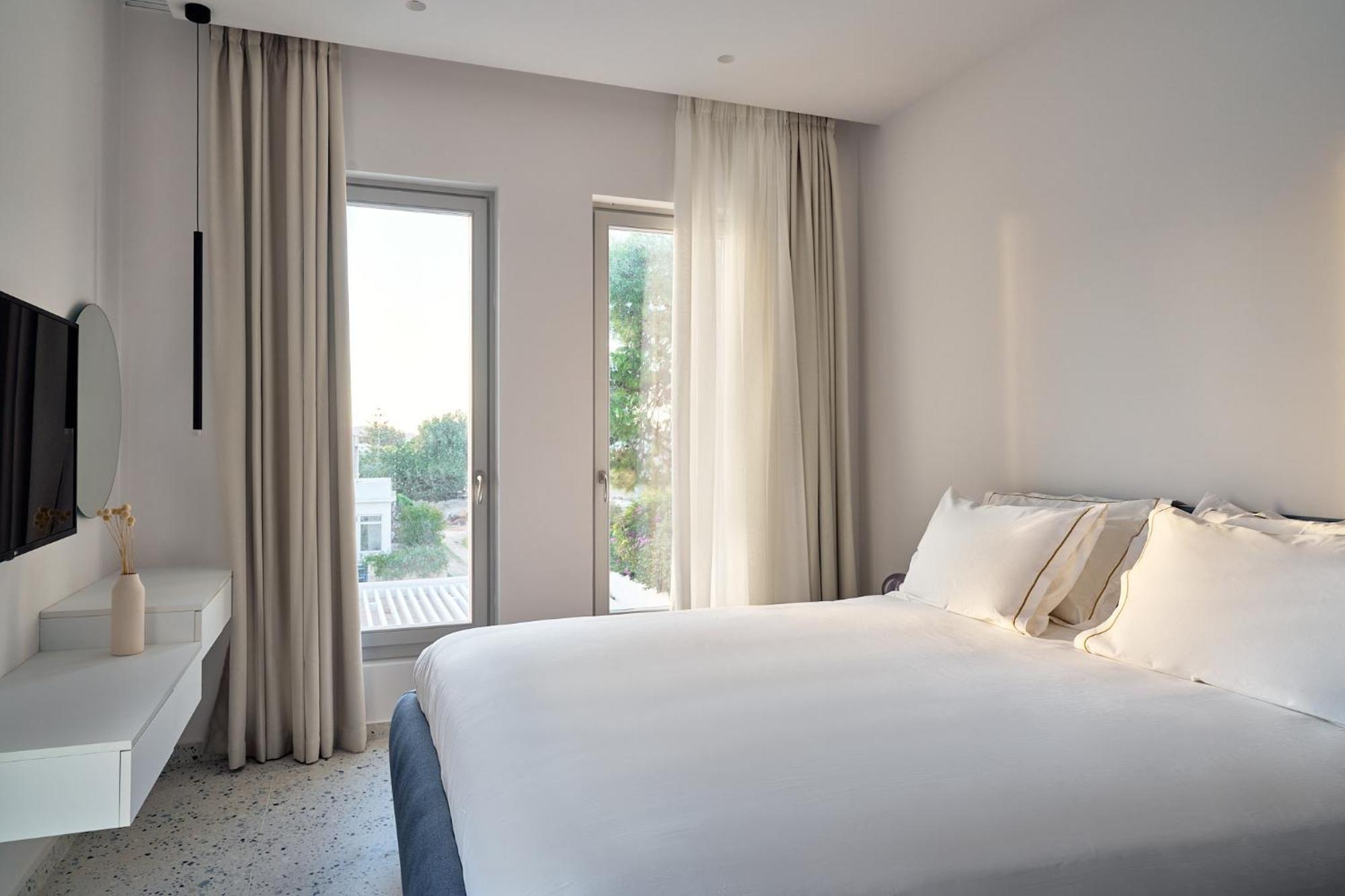 Helius Villas อลิกิ ภายนอก รูปภาพ